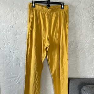 Dazey LA - Pleat Plush Yellow Pants
